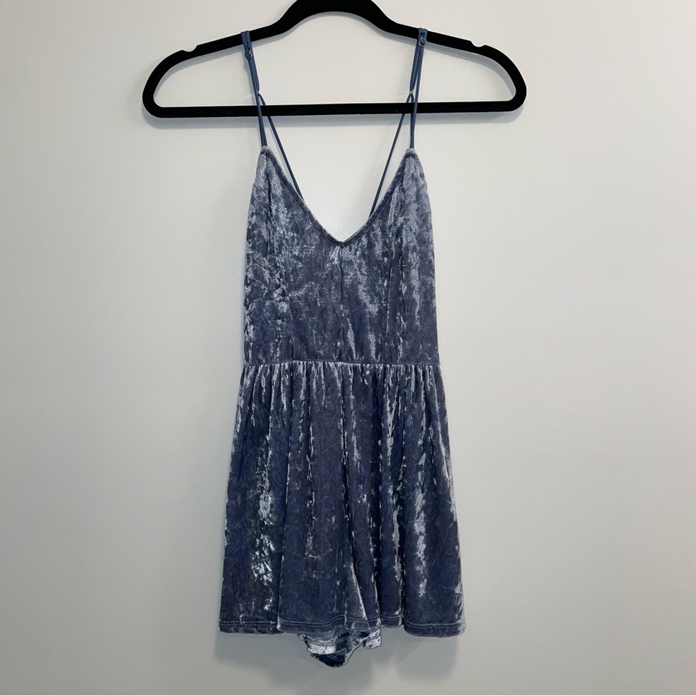 La Hearts Blue Crushed Velvet Romper Size XS